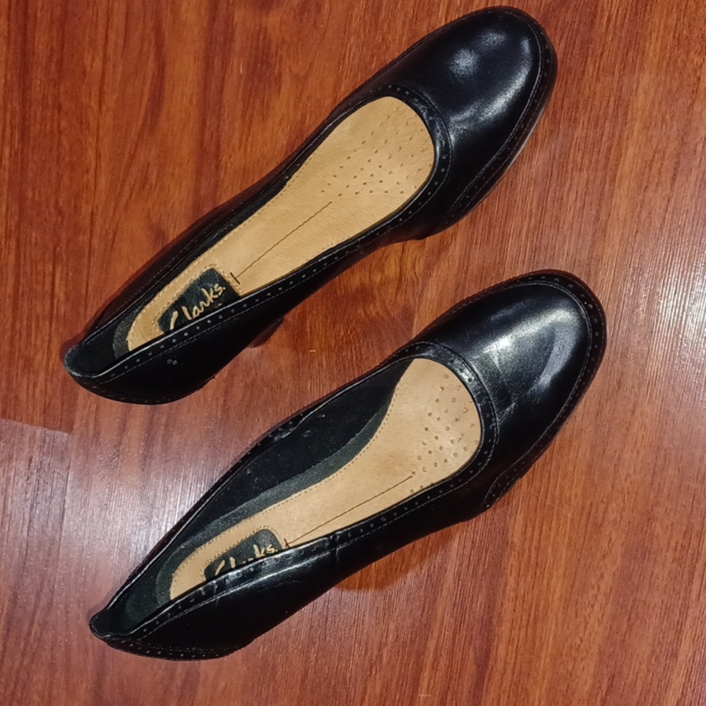 Clarks Artisan heels